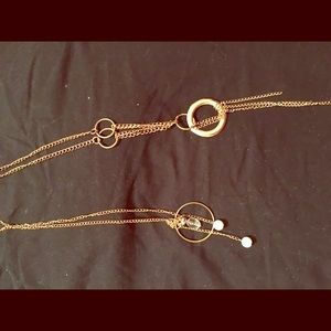 Gold necklaces (2)